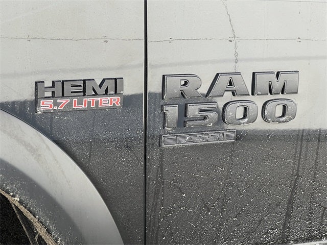 2024 RAM 1500 Classic Warlock Crew Cab 4x4 5'7' Box