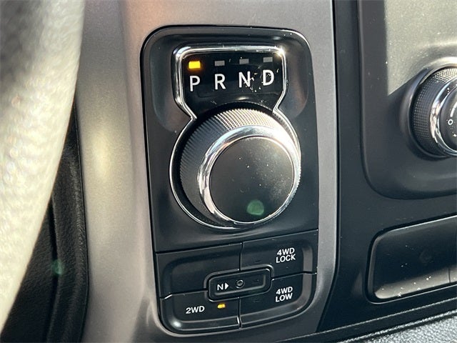 2024 RAM 1500 Classic Warlock Crew Cab 4x4 5'7' Box