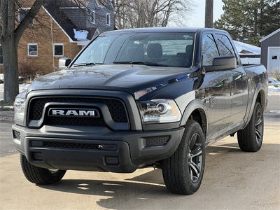 2024 RAM 1500 Classic Warlock Crew Cab 4x4 5'7' Box