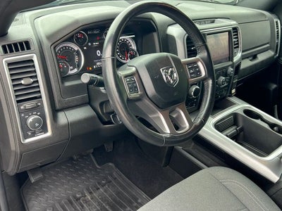 2024 RAM 1500 Classic Warlock Crew Cab 4x4 5'7' Box
