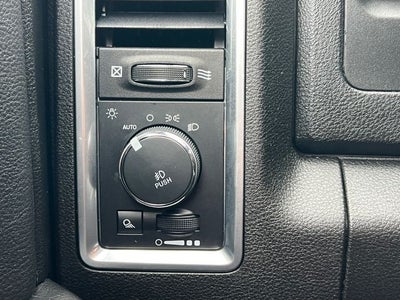 2024 RAM 1500 Classic Warlock Crew Cab 4x4 5'7' Box