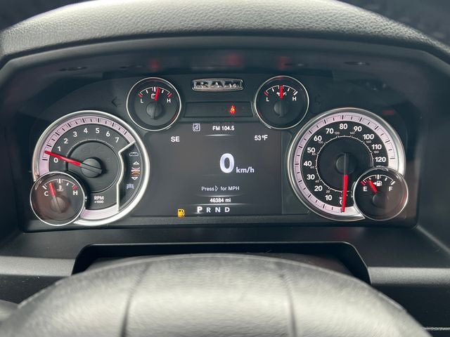 2024 RAM 1500 Classic Warlock Crew Cab 4x4 5'7' Box