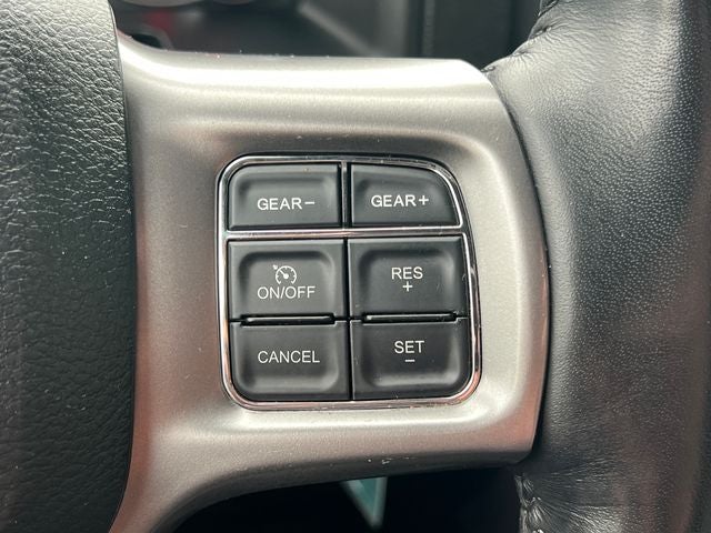 2024 RAM 1500 Classic Warlock Crew Cab 4x4 5'7' Box