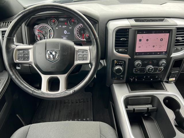 2024 RAM 1500 Classic Warlock Crew Cab 4x4 5'7' Box