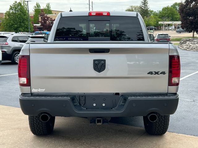 2024 RAM 1500 Classic Warlock Crew Cab 4x4 5'7' Box