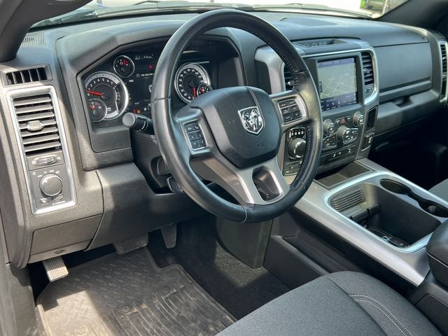 2024 RAM 1500 Classic Warlock Crew Cab 4x4 5'7' Box