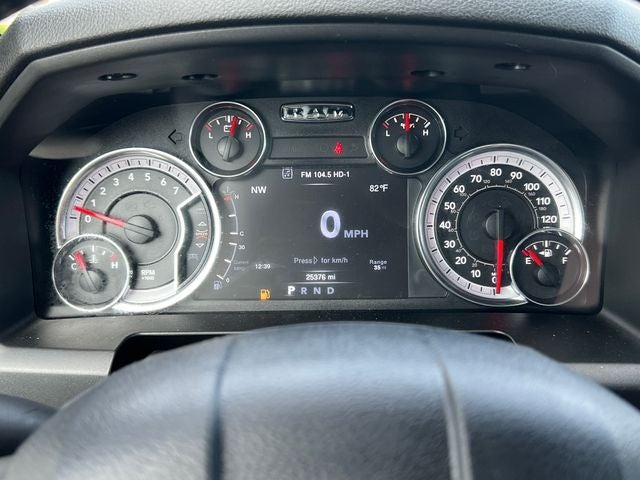 2024 RAM 1500 Classic Warlock Crew Cab 4x4 5'7' Box