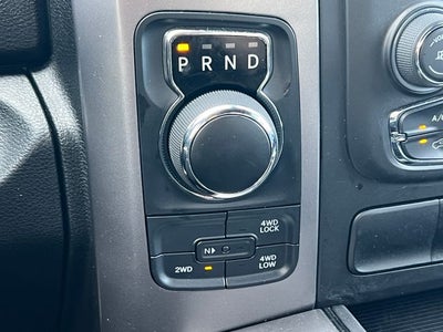 2024 RAM 1500 Classic Warlock Crew Cab 4x4 5'7' Box