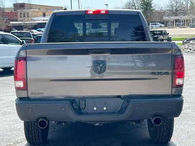 2024 RAM 1500 Classic Warlock Crew Cab 4x4 5'7' Box