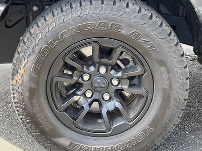 2024 RAM 1500 Classic Warlock Crew Cab 4x4 5'7' Box