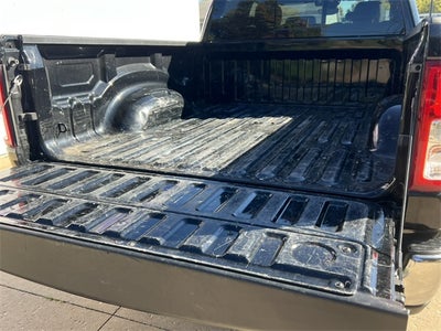 2022 RAM 1500 Big Horn Quad Cab 4x4 6'4' Box