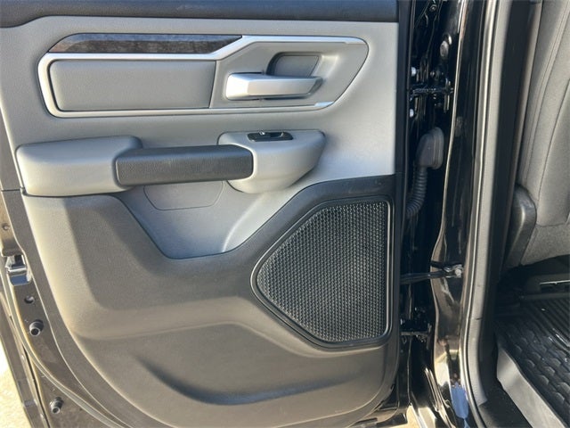 2022 RAM 1500 Big Horn Quad Cab 4x4 6'4' Box