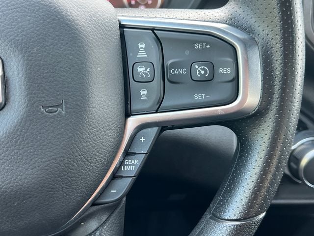 2025 RAM 1500 Tradesman Quad Cab 4x4 6'4' Box