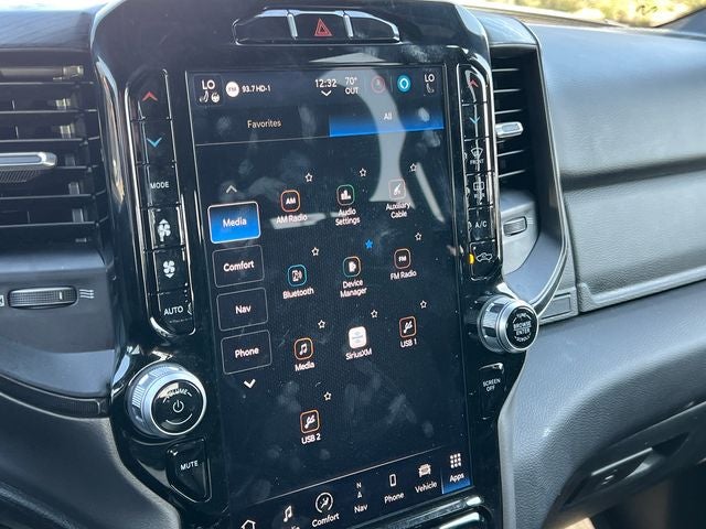 2023 RAM 1500 Big Horn Crew Cab 4x4 5'7' Box