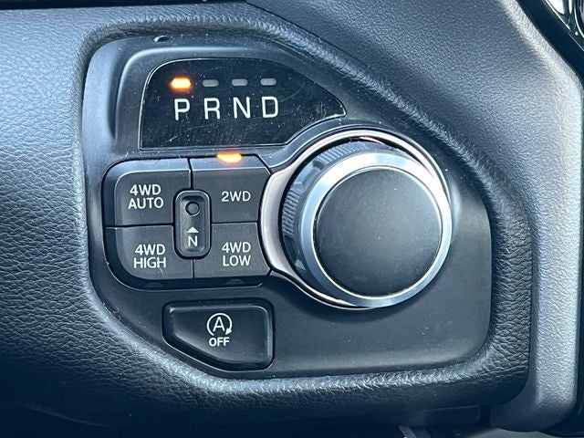 2023 RAM 1500 Big Horn Crew Cab 4x4 5'7' Box