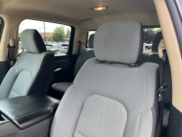2020 RAM 1500 Big Horn Crew Cab 4x4 5'7' Box