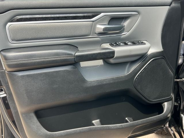 2020 RAM 1500 Big Horn Crew Cab 4x4 5'7' Box