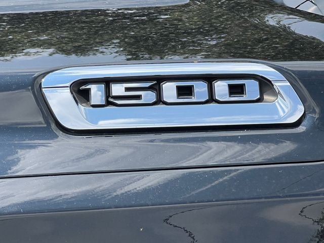 2020 RAM 1500 Big Horn Crew Cab 4x4 5'7' Box