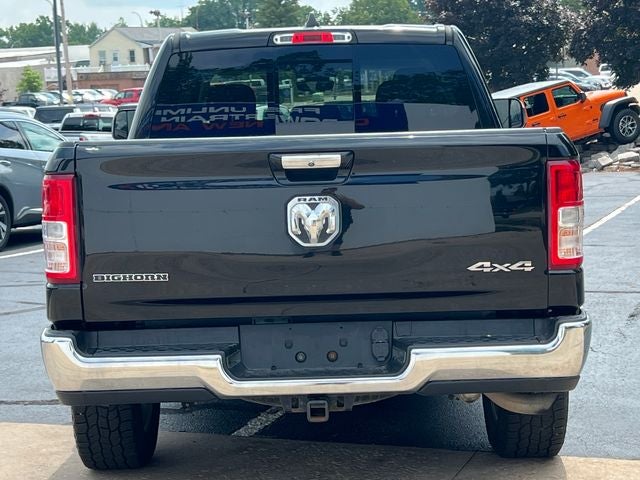 2020 RAM 1500 Big Horn Crew Cab 4x4 5'7' Box