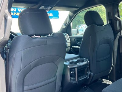 2027 RAM Ram 1500 RAM 1500 BIG HORN CREW CAB 4X4 5'7' BOX