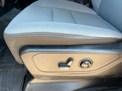 2021 RAM 1500 Big Horn Crew Cab 4x4 5'7' Box