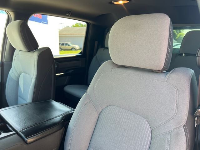 2021 RAM 1500 Big Horn Crew Cab 4x4 5'7' Box