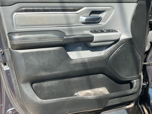 2021 RAM 1500 Big Horn Crew Cab 4x4 5'7' Box