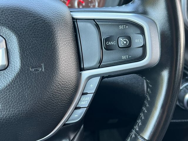 2021 RAM 1500 Big Horn Crew Cab 4x4 5'7' Box