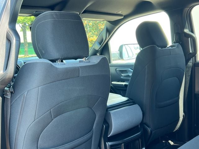 2021 RAM 1500 Big Horn Crew Cab 4x4 5'7' Box