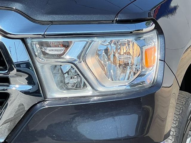 2021 RAM 1500 Big Horn Crew Cab 4x4 5'7' Box