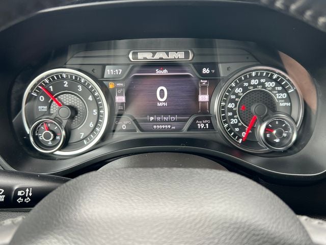 2023 RAM 1500 Big Horn Crew Cab 4x4 5'7' Box