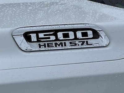 2019 RAM 1500 Big Horn/Lone Star Quad Cab 4x4 6'4' Box