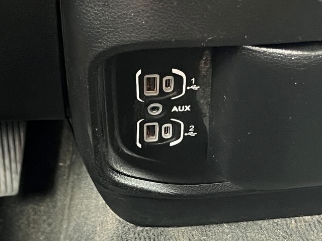 2019 RAM 1500 Big Horn/Lone Star Quad Cab 4x4 6'4' Box