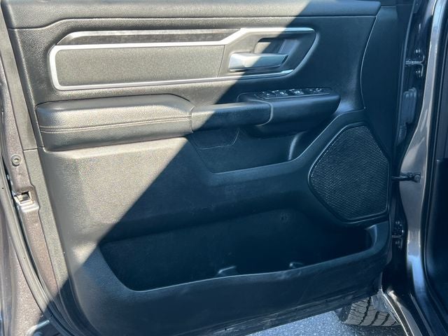 2021 RAM 1500 Big Horn Crew Cab 4x4 5'7' Box