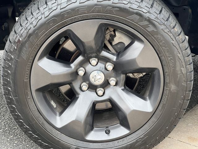 2023 RAM 1500 Big Horn Crew Cab 4x4 5'7' Box