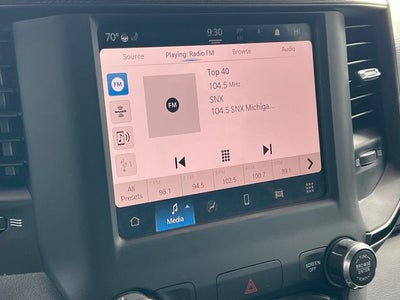 2023 RAM 1500 Big Horn Crew Cab 4x4 5'7' Box