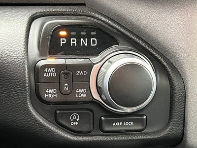 2023 RAM 1500 Big Horn Crew Cab 4x4 5'7' Box