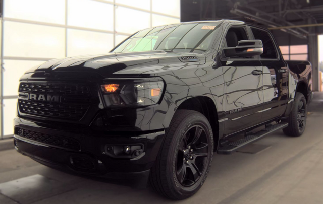 2023 RAM 1500 Big Horn Crew Cab 4x4 5'7' Box