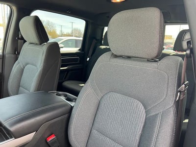 2023 RAM 1500 Big Horn Crew Cab 4x4 5'7' Box