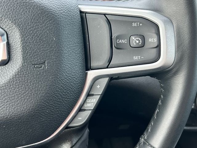 2023 RAM 1500 Big Horn Crew Cab 4x4 5'7' Box