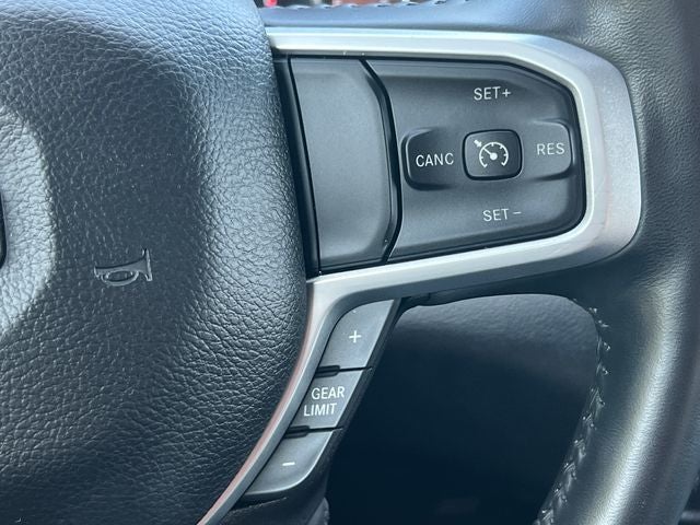 2023 RAM 1500 Big Horn Crew Cab 4x4 5'7' Box
