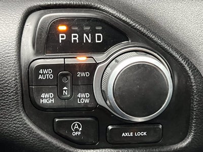 2023 RAM 1500 Big Horn Crew Cab 4x4 5'7' Box