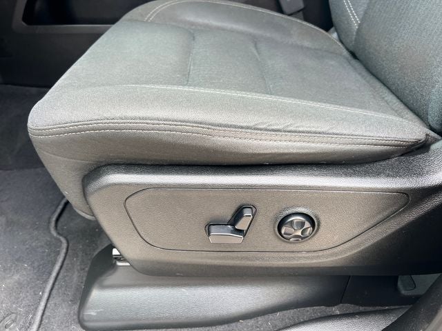 2019 RAM 1500 Big Horn/Lone Star Crew Cab 4x4 5'7' Box