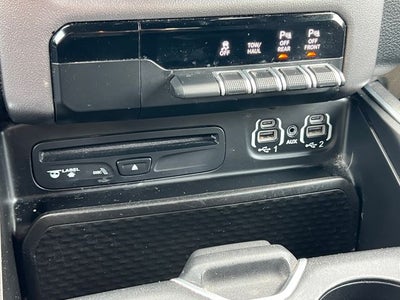 2019 RAM 1500 Big Horn/Lone Star Crew Cab 4x4 5'7' Box