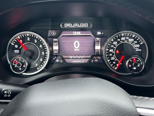 2022 RAM 1500 Big Horn Crew Cab 4x4 5'7' Box