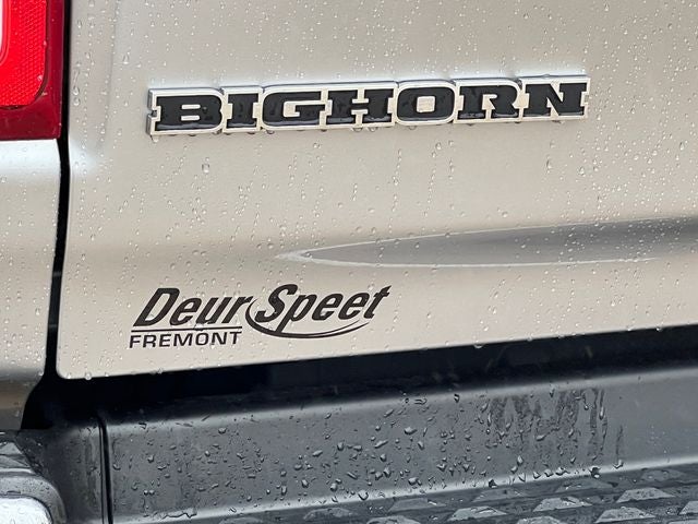 2022 RAM 1500 Big Horn Crew Cab 4x4 5'7' Box