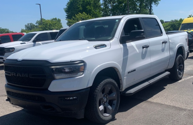 2023 RAM 1500 Big Horn Crew Cab 4x4 5'7' Box