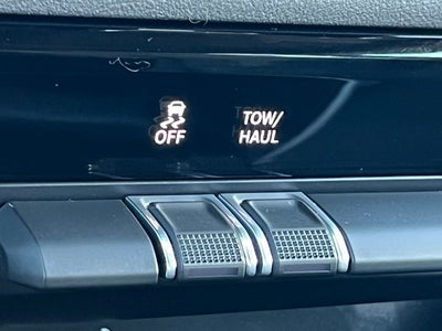 2023 RAM 1500 Big Horn Crew Cab 4x4 6'4' Box