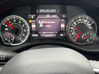 2023 RAM 1500 Big Horn Crew Cab 4x4 6'4' Box