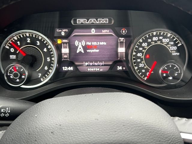 2023 RAM 1500 Big Horn Crew Cab 4x4 6'4' Box